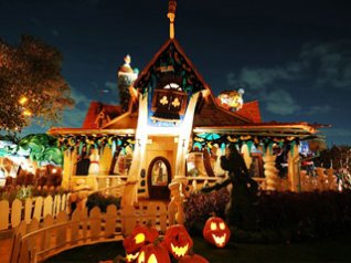 Halloween Decoration in Disneyland