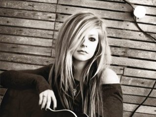 <b>Avril Lavigne wallpapers for 9900 os7 model</b>